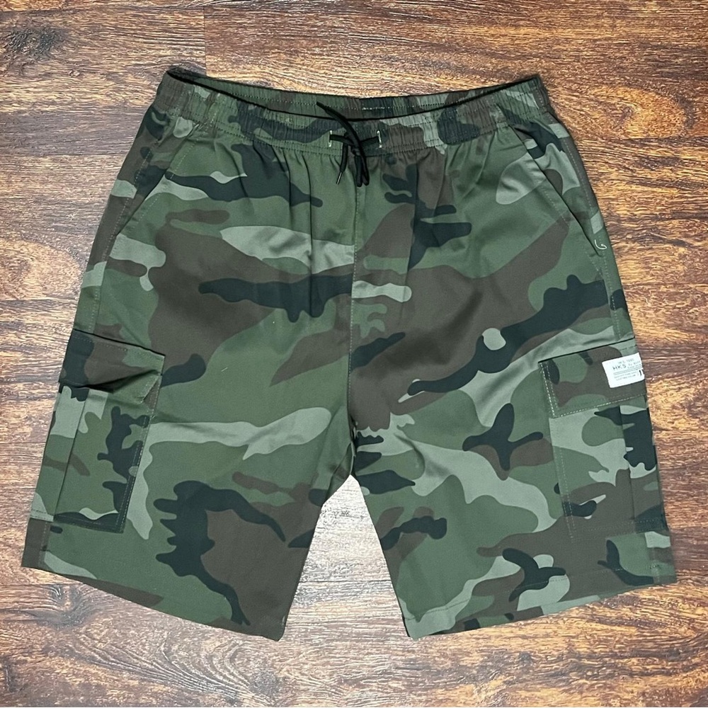 Men’s Size L HKS Boris Bidan Insaeri Camo Cargo Shorts